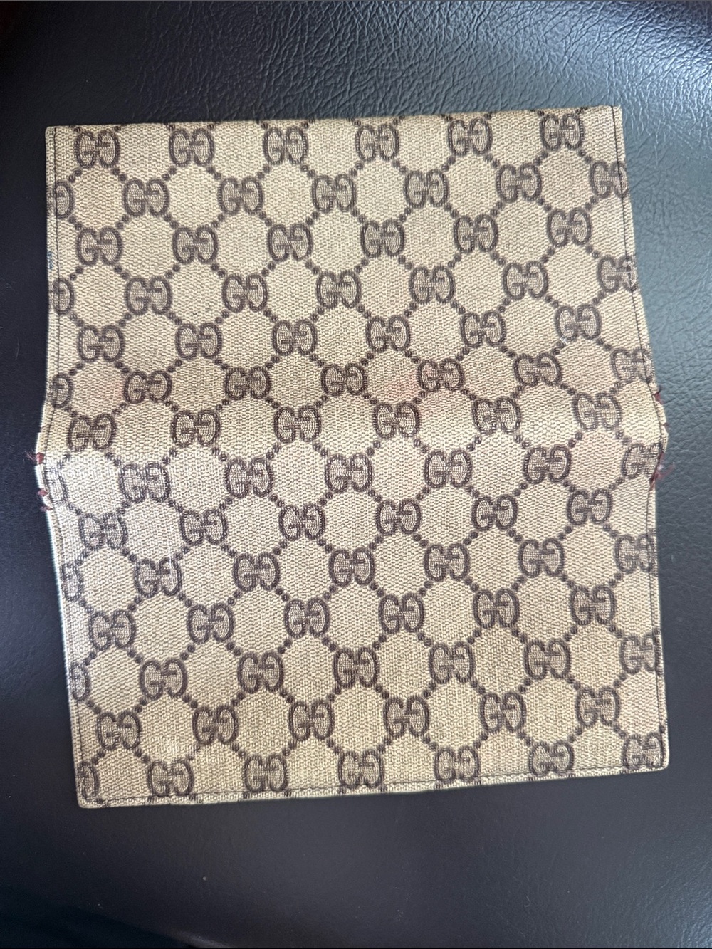 Gucci Beige and Brown GG Canvas Passport Cover - Picture 5 of 6